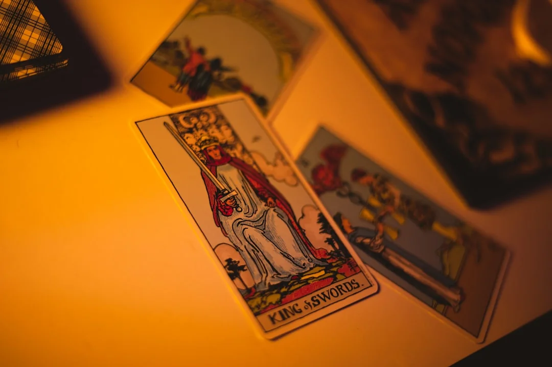A Sacerdotisa em Gêmeos: 6 Lições para Nativos de Gêmeos