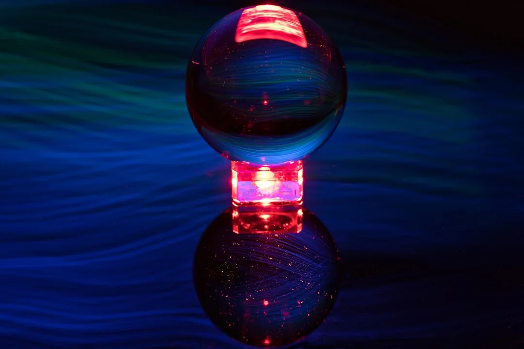 A Torre no Tarot: Significado Completo e Interpretação Prática (Guia 2026)