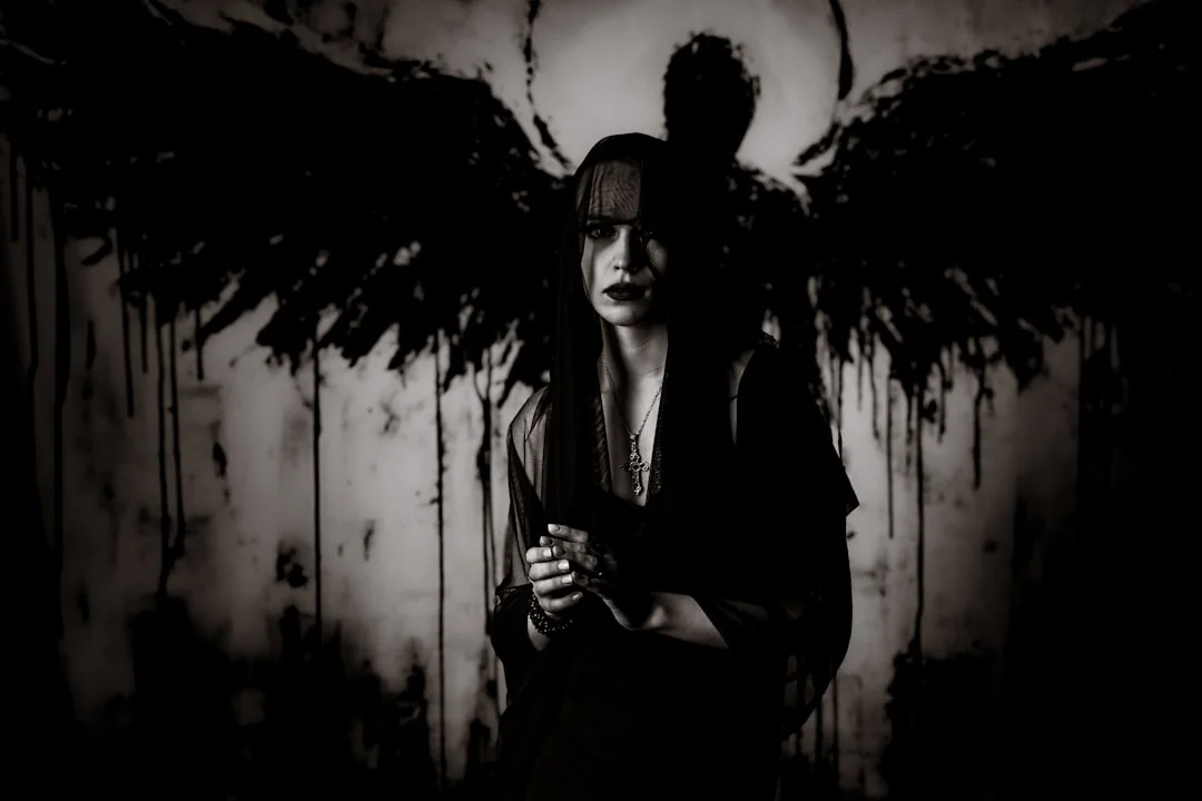 Guia completo do 2 de Paus invertido: significado, desafios e caminhos — Tarot no Horoscopo Certo